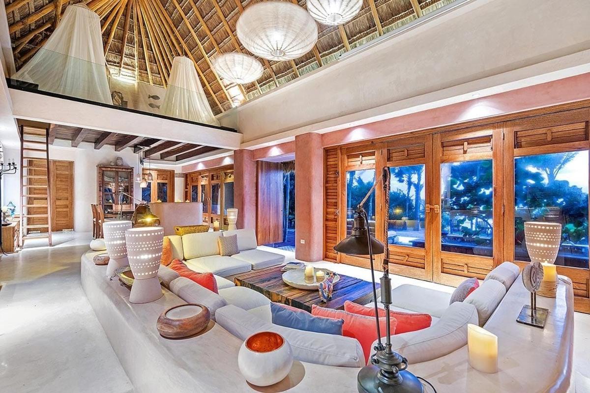 Anana Casa Cantarena